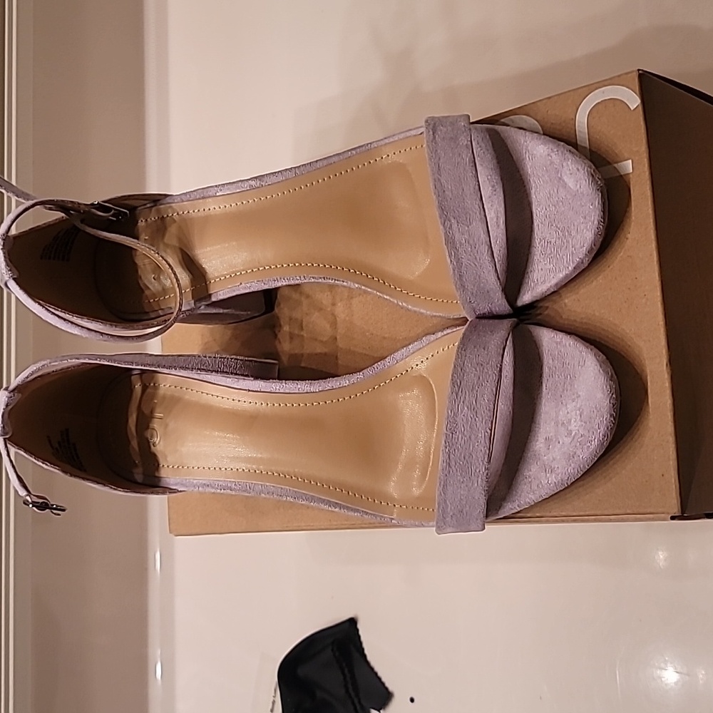 Womens sandles